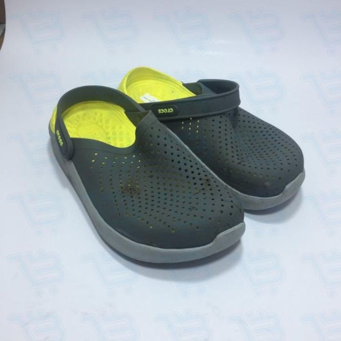 shoe warehouse crocs